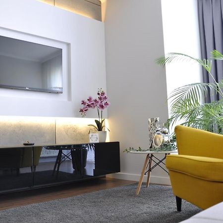 Apartament Na Teczowej Wrocław Buitenkant foto