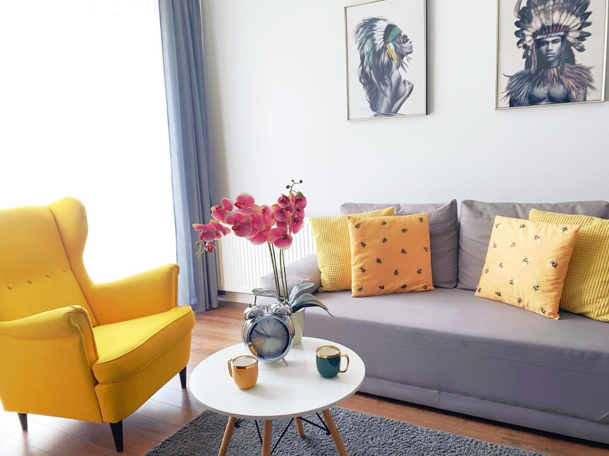 Apartament Na Teczowej Wrocław Buitenkant foto