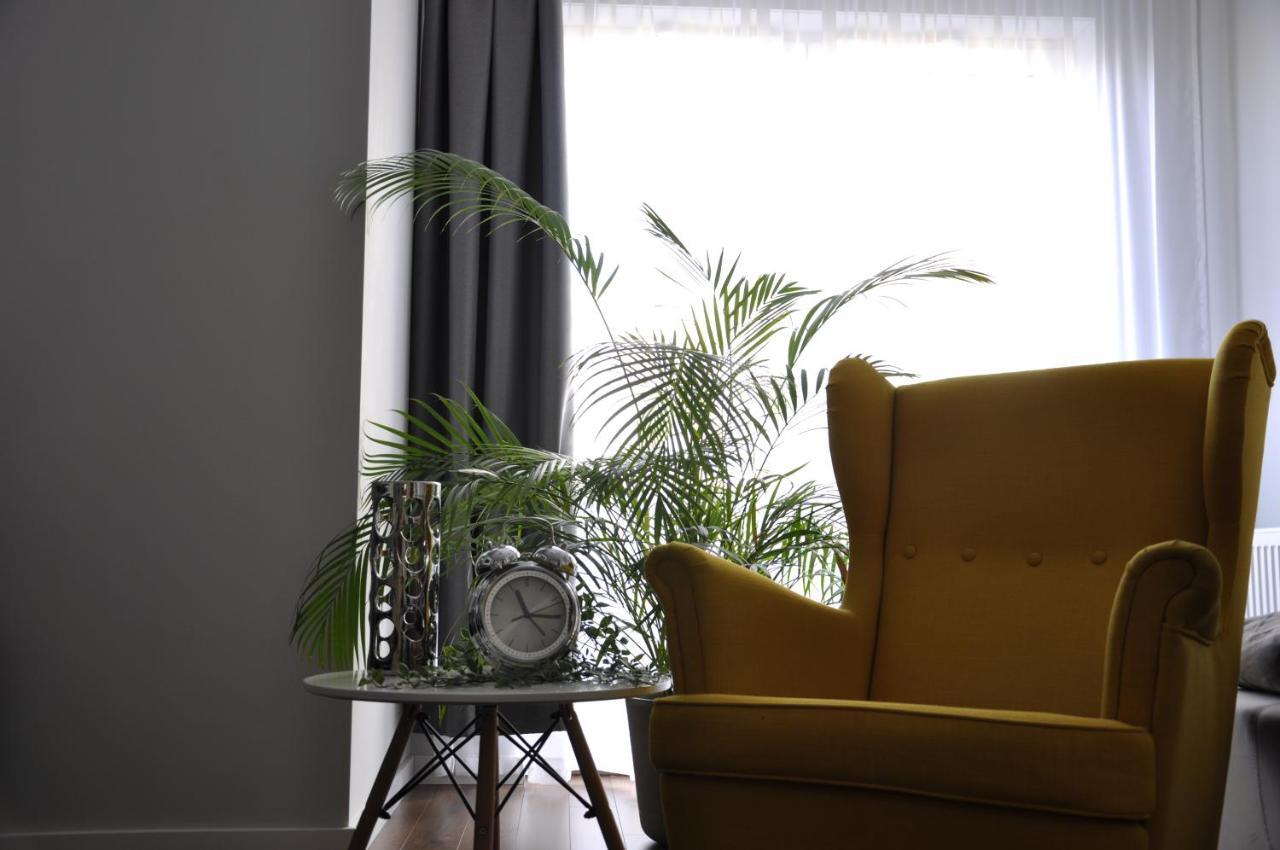 Apartament Na Teczowej Wrocław Buitenkant foto