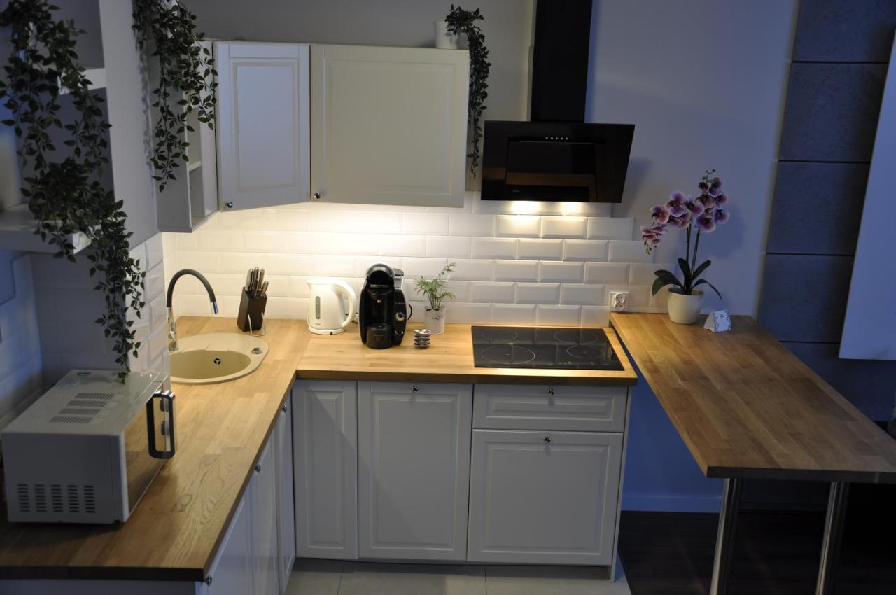 Apartament Na Teczowej Wrocław Buitenkant foto