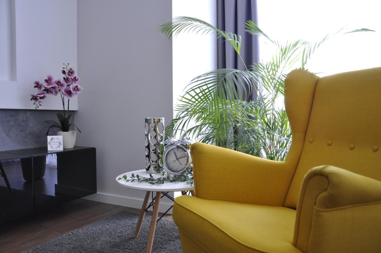 Apartament Na Teczowej Wrocław Buitenkant foto